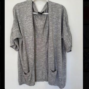 Grey cardigan with pockets, size small